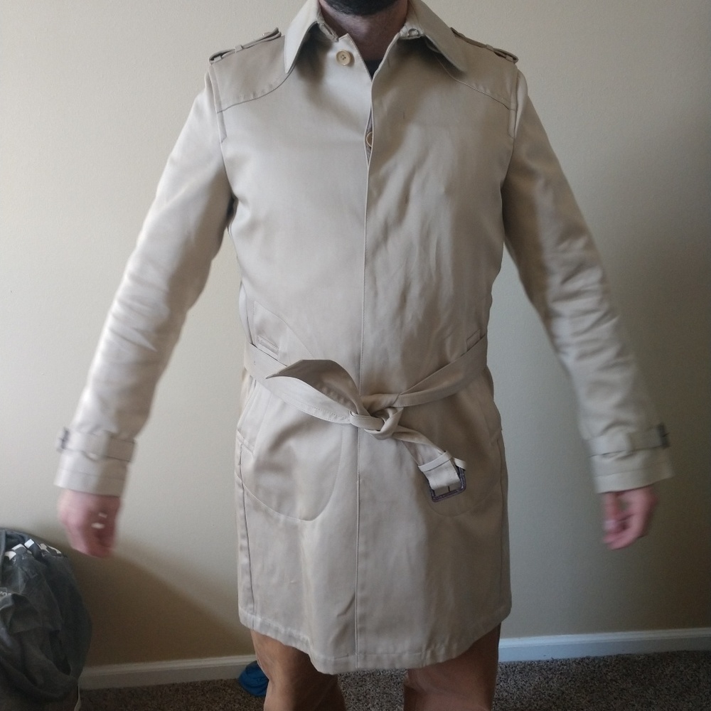 Men's Banana Republic Belted Trench Coat - Picture 8 of 8